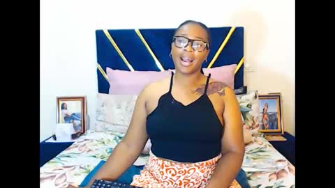 veronicarod1 online show from March 3, 12:28 am