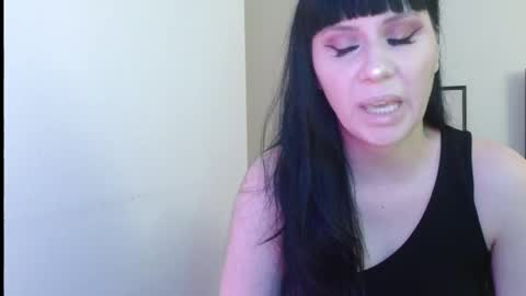 Snapshot of veronika_blak chatting on October 9, 2:39 am Miss Veronika Blak online show from October 9, 2:39 am