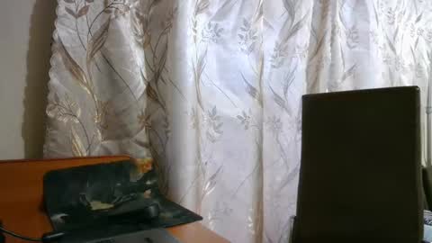 veronika_xi online show from October 15, 7:00 am