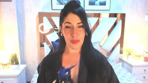Veronica  online show from June 1, 3:46 pm
