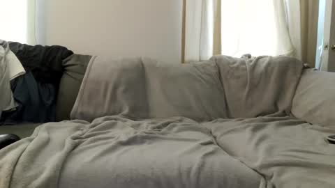 versburtreynolds online show from September 21, 7:40 pm