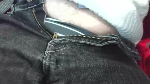 Erik online show from February 17, 8:02 am