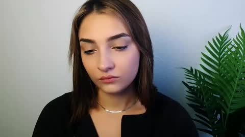 Ana online show from December 4, 10:15 am