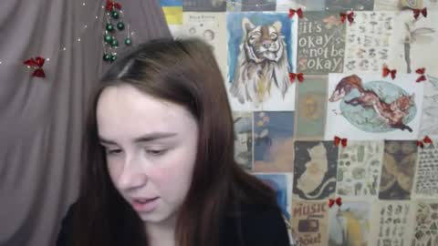 veryveryvery_shy online show from January 9, 7:47 am