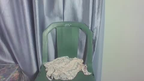 Snapshot of verywetpussy_ chatting on March 12, 8:41 am verywetpussy  online show from March 12, 8:41 am