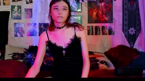 Emiel online show from November 19, 10:52 pm