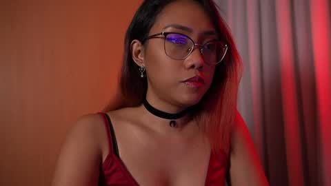Vexa Nyx online show from May 22, 2:13 pm