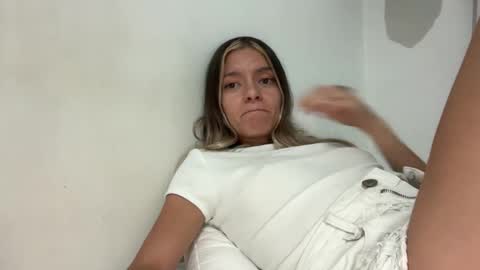 papichulo y mamichula online show from April 16, 12:22 am