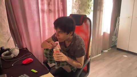 vialeras online show from March 16, 5:44 am