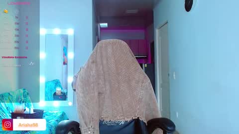 Ariana  online show from October 28, 8:54 pm