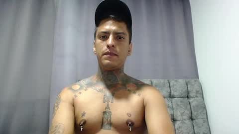 Victor cardenas online show from June 4, 8:37 pm