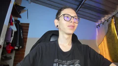 Vicent Brais online show from February 20, 2:19 pm