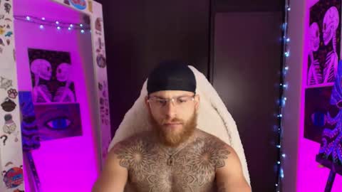 vickingcock7 online show from March 17, 7:24 am