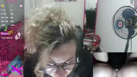 Valentina online show from December 22, 8:04 pm