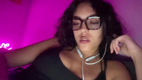 Goddess Victory  online show from February 28, 5:04 am