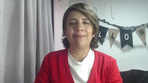 Snapshot of victoria25_meester chatting on October 23, 10:10 pm Hi guys   Im victoria  Be the one who can control me in PVT online show from October 23, 10:10 pm