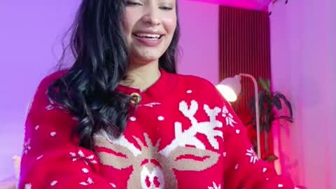 victoria online show from December 19, 2:56 pm