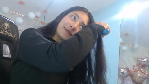 Victoria online show from March 18, 1:39 pm