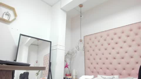 victoria_kitt online show from July 8, 4:10 pm