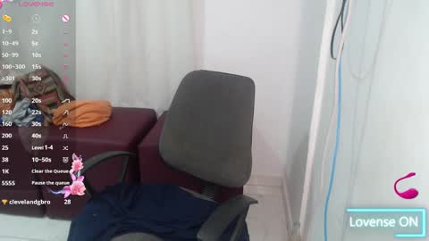 victoria online show from February 14, 9:34 am