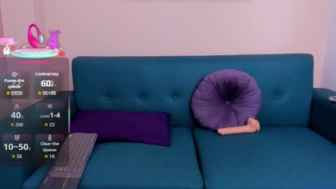 Monica online show from October 20, 3:33 am