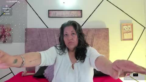 victoriaa_anderson_ online show from November 24, 12:48 pm