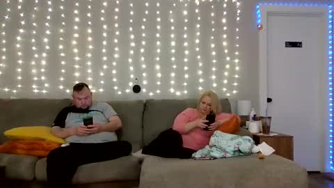 Victoria and Jesse online show from February 28, 4:21 am