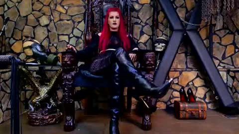 Victoria Heller online show from November 12, 7:11 am