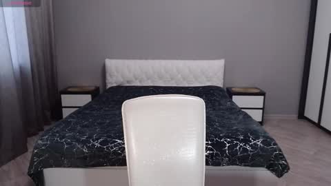 VictoriaTiger online show from October 21, 8:52 am