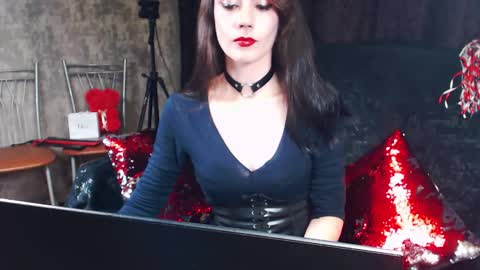 VictoryVega online show from September 14, 5:03 pm