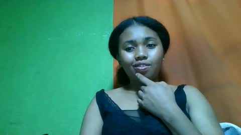 vierge28430 online show from May 23, 8:21 am