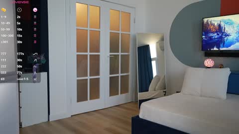 vika54784 online show from March 10, 6:16 am