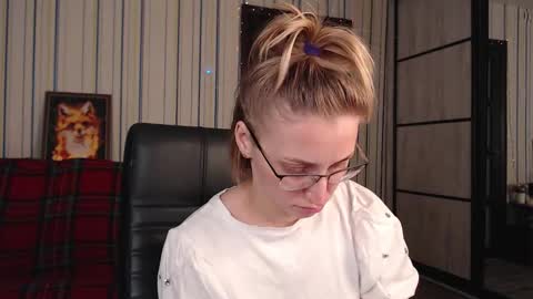 Vika online show from January 9, 2:11 pm