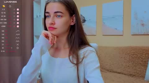 vikiberry online show from September 25, 2:46 pm