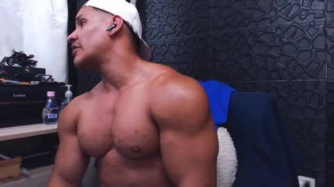 Viktor Herrera online show from September 9, 5:46 pm