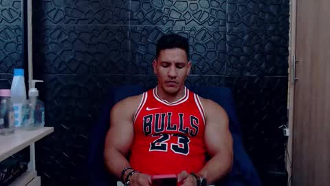 Viktor Herrera online show from February 11, 6:56 pm