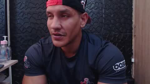 Viktor Herrera online show from January 11, 6:47 pm