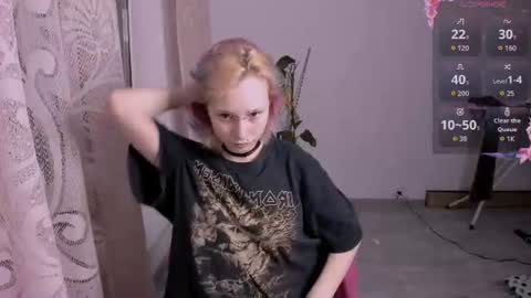 Viktoria online show from July 6, 9:06 pm