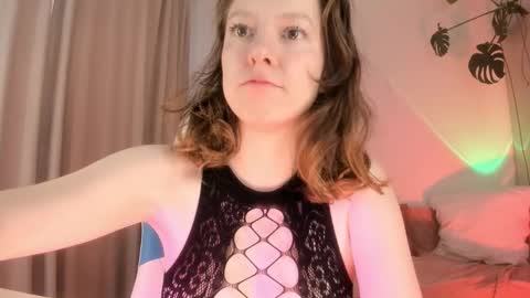Snapshot of viktoria_sullivans chatting on September 23, 7:24 am Vikky online show from September 23, 7:24 am