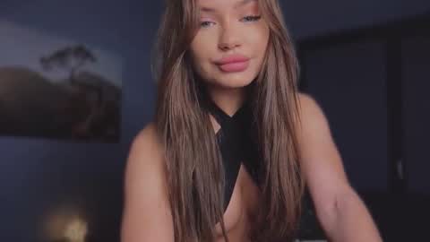 Viktoria www online show from December 3, 9:48 pm