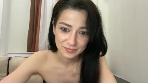 viktoriia9604 online show from April 3, 9:44 pm