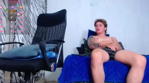 vinzent_lafed_ online show from February 4, 10:19 am