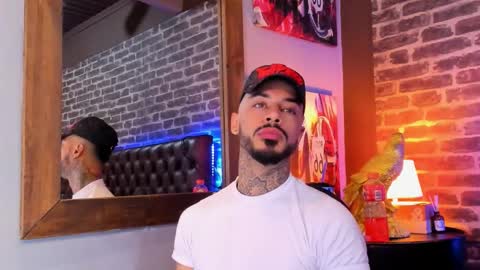 ---Vinzen--- online show from March 10, 4:39 am