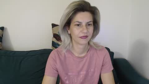 viola online show from January 24, 8:00 pm