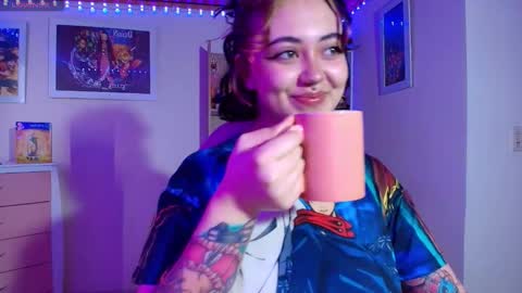 violet online show from February 4, 12:42 pm