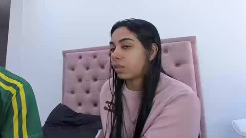 Violet and Myers online show from September 9, 1:55 pm