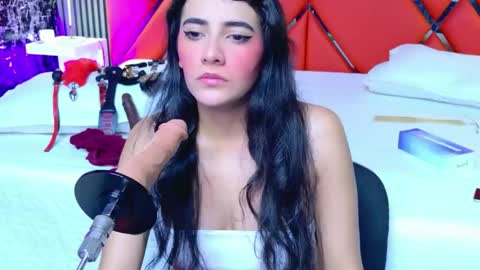Violet online show from May 23, 12:34 pm