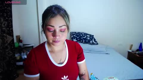 violet_bosh1 online show from June 12, 7:46 pm
