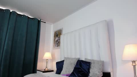 Mary online show from September 10, 7:26 pm