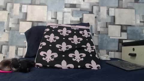 Violeta  online show from November 27, 7:32 pm